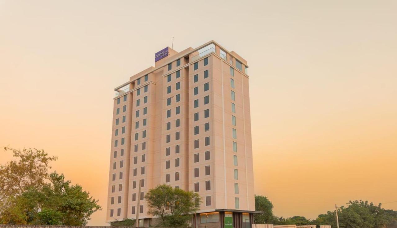 Clarks Inn Suites Divisione di Jaipur Esterno foto